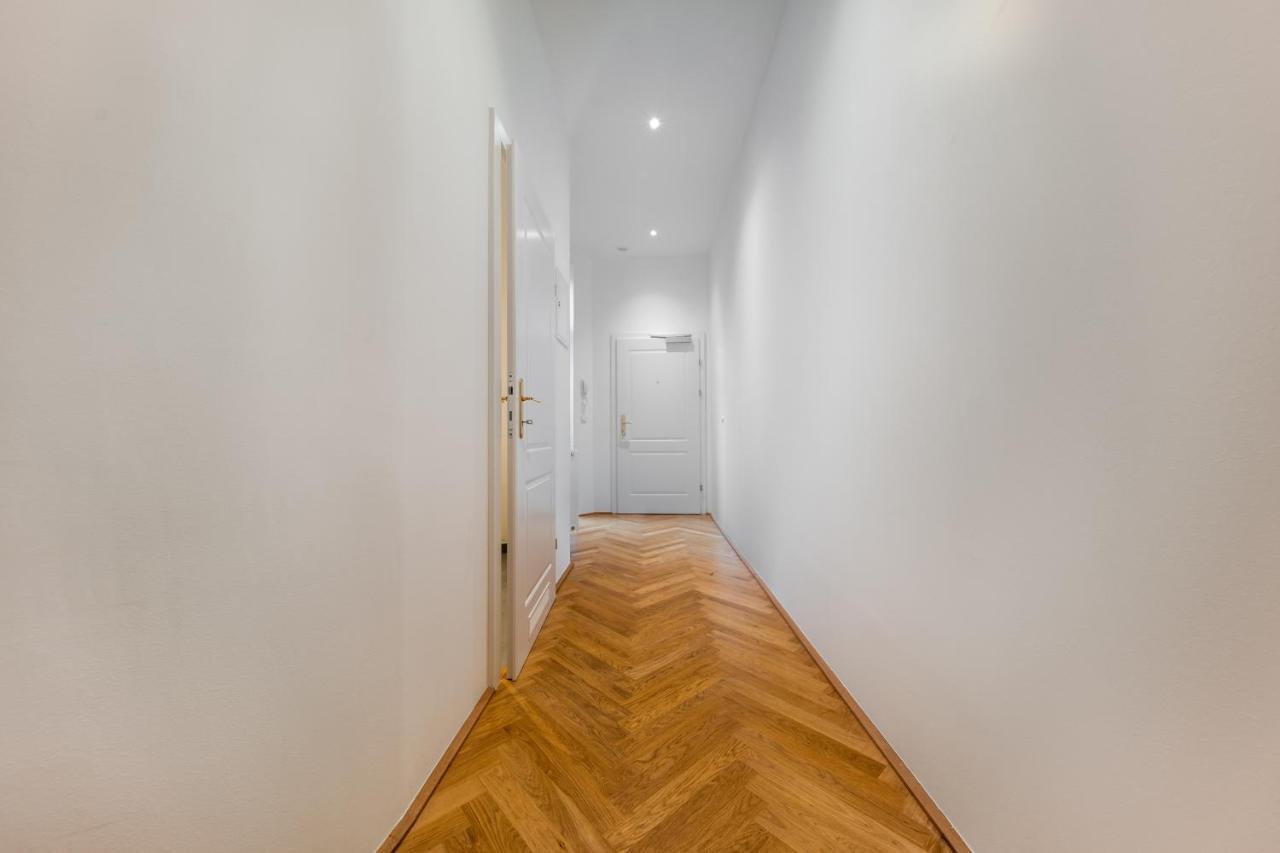 Apartment Smile Doebling Wien